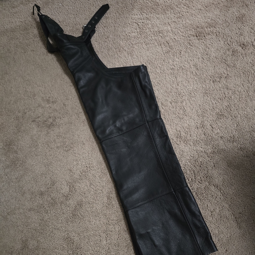 Harley-Davidson Black Riding Chaps - Picture 9 of 10